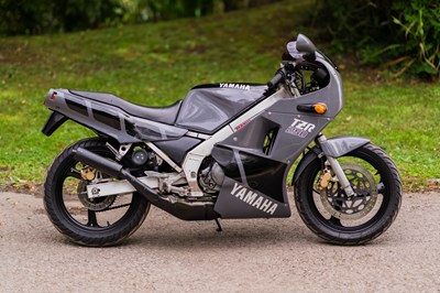 Lot 32 - 1989 Yamaha TZR 250