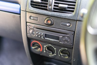 Lot 65 - 2003 Renault Clio II RS 172 Cup