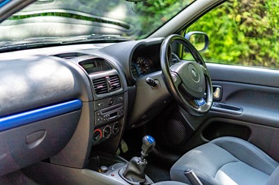 Lot 65 - 2003 Renault Clio II RS 172 Cup