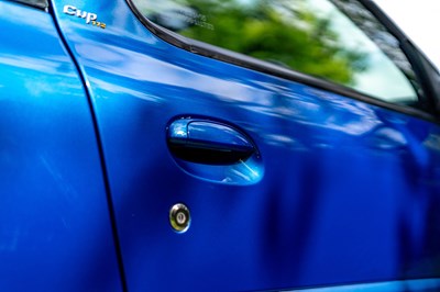 Lot 65 - 2003 Renault Clio II RS 172 Cup