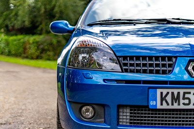 Lot 65 - 2003 Renault Clio II RS 172 Cup