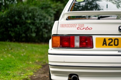 Lot 82 - 1988 Ford Escort RS Turbo