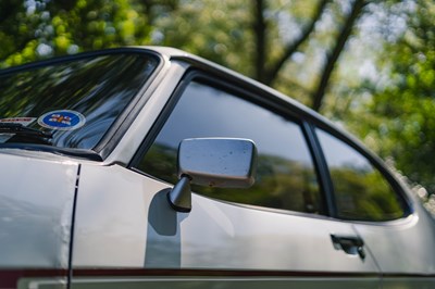 Lot 37 - 1985 Ford Capri 2.8i Special