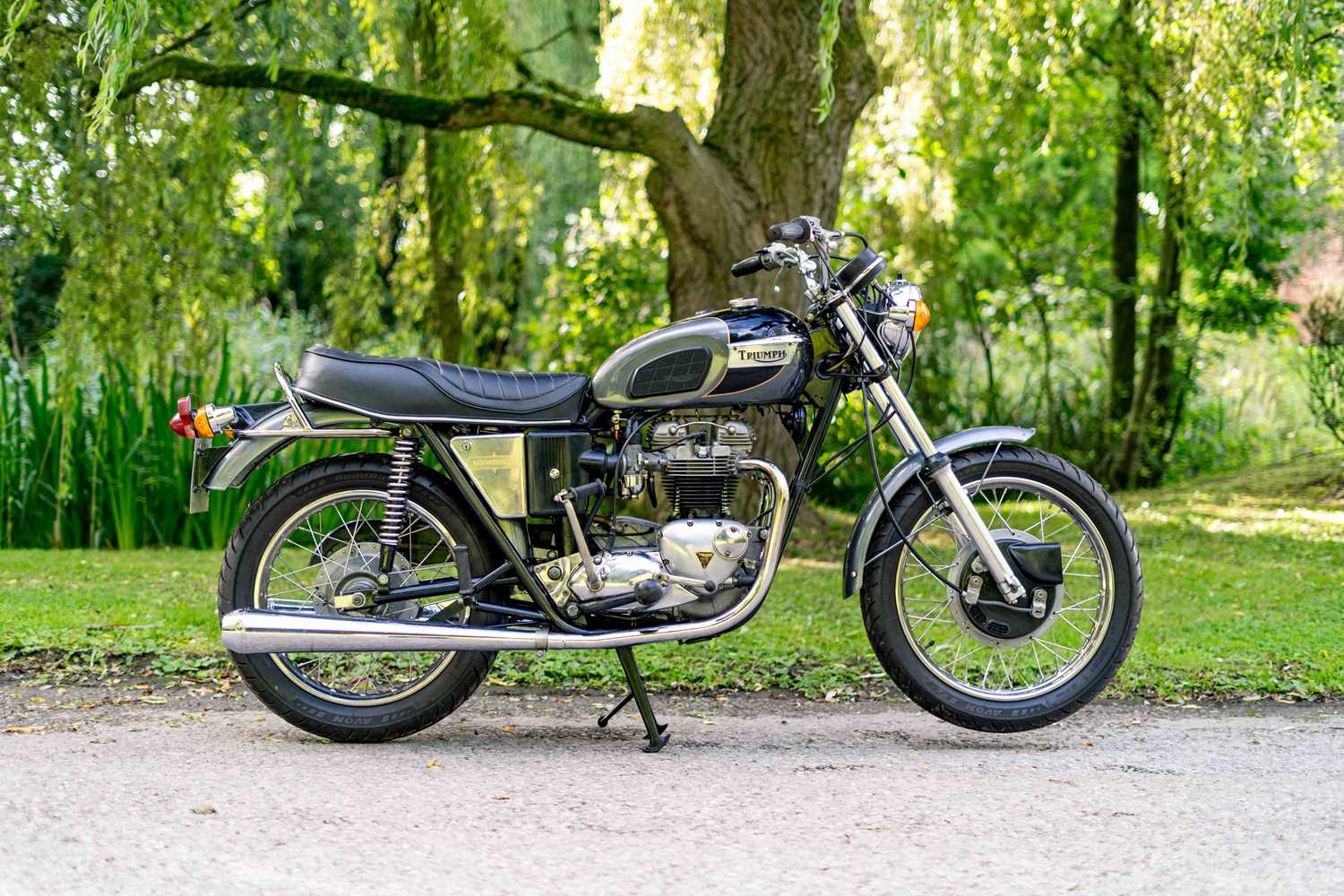Lot 8 - 1972 Triumph Bonneville T120