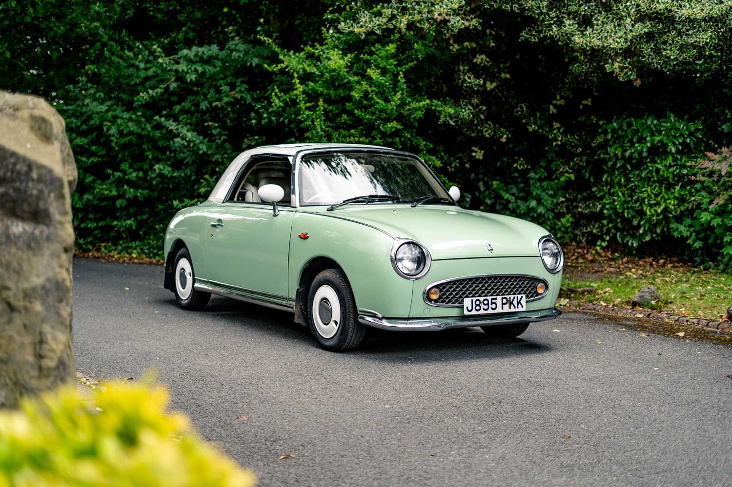 Lot 107 - 1991 Nissan Figaro