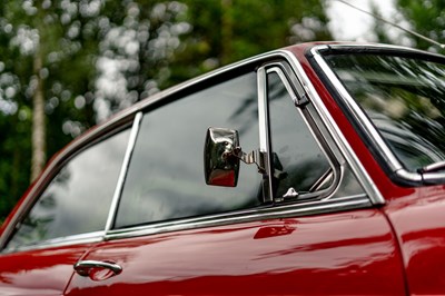 Lot 43 - 1971 MGB GT