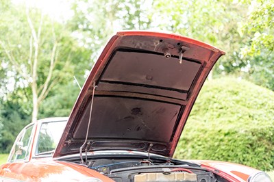 Lot 43 - 1971 MGB GT