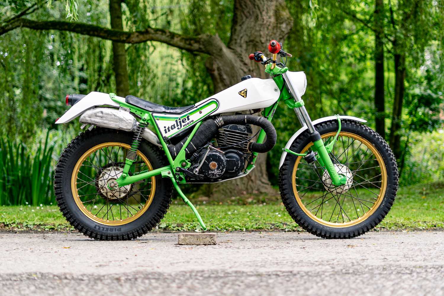 Lot 27 - 1982 Italjet Piuma T350