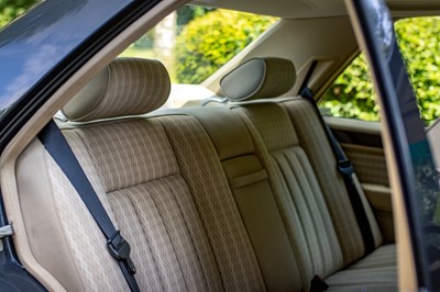 Lot 97 - 1990 Mercedes-Benz 300 E 4matic