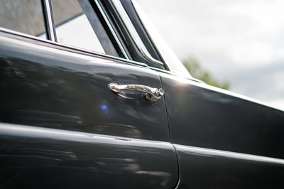 Lot 70 - 1964 Mercedes-Benz 220B