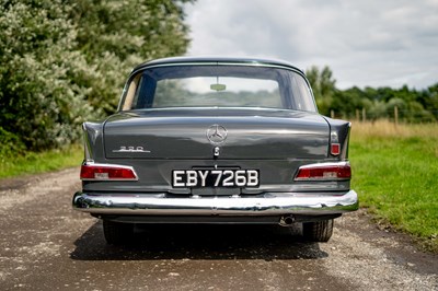 Lot 70 - 1964 Mercedes-Benz 220B