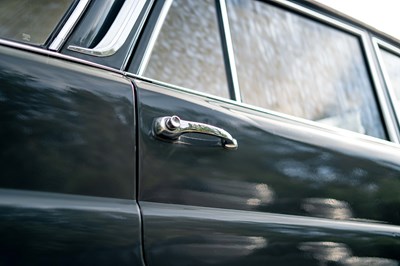 Lot 70 - 1964 Mercedes-Benz 220B