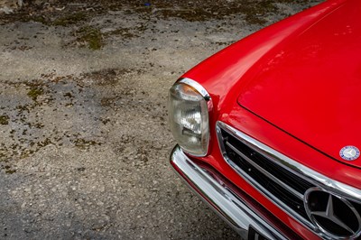 Lot 71 - 1965 Mercedes-Benz 230SL Pagoda