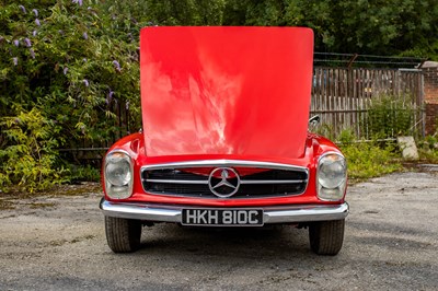 Lot 71 - 1965 Mercedes-Benz 230SL Pagoda