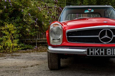 Lot 71 - 1965 Mercedes-Benz 230SL Pagoda