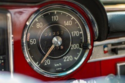 Lot 71 - 1965 Mercedes-Benz 230SL Pagoda