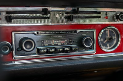 Lot 71 - 1965 Mercedes-Benz 230SL Pagoda