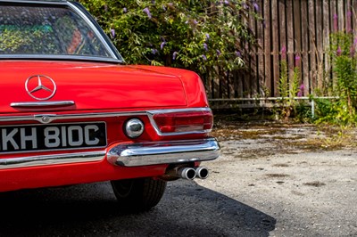 Lot 71 - 1965 Mercedes-Benz 230SL Pagoda