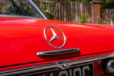 Lot 71 - 1965 Mercedes-Benz 230SL Pagoda