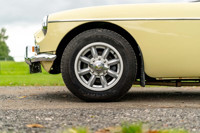 Lot 44 - 1970 MGB GT