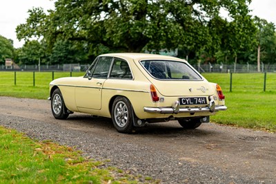 Lot 44 - 1970 MGB GT