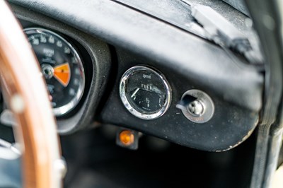Lot 44 - 1970 MGB GT