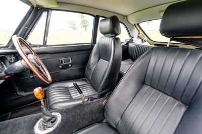 Lot 44 - 1970 MGB GT