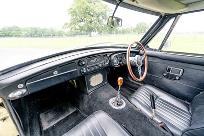 Lot 44 - 1970 MGB GT