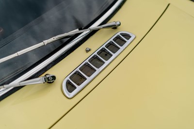 Lot 44 - 1970 MGB GT