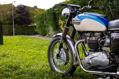 Lot 6 - 1967 Triumph TR6 R