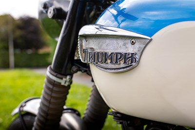 Lot 6 - 1967 Triumph TR6 R