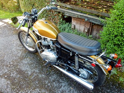 Lot 9 - 1973 Triumph Bonneville