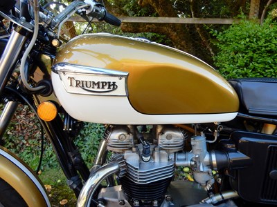 Lot 9 - 1973 Triumph Bonneville