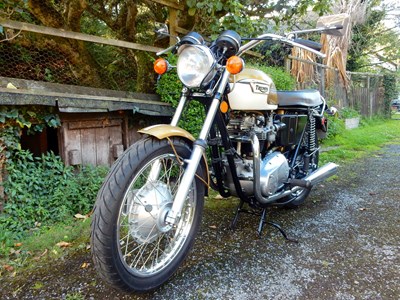 Lot 9 - 1973 Triumph Bonneville