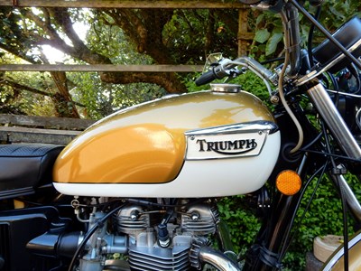 Lot 9 - 1973 Triumph Bonneville