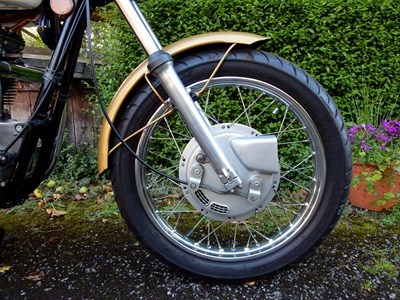 Lot 9 - 1973 Triumph Bonneville