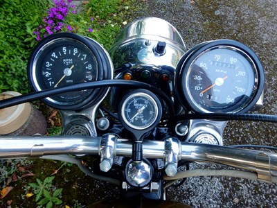 Lot 9 - 1973 Triumph Bonneville