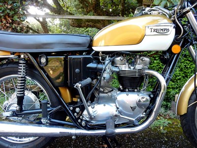 Lot 9 - 1973 Triumph Bonneville