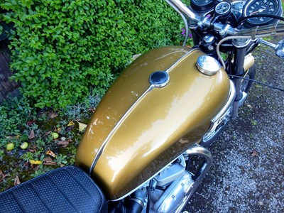 Lot 9 - 1973 Triumph Bonneville
