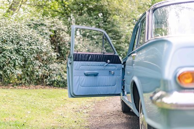 Lot 74 - 1964 Vauxhall Velox PB
