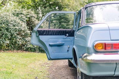 Lot 74 - 1964 Vauxhall Velox PB