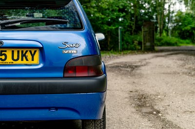 Lot 9 - 1999 Citroën Saxo VTR