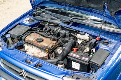 Lot 9 - 1999 Citroën Saxo VTR