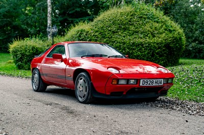 Lot 21 - 1986 Porsche 928 S2