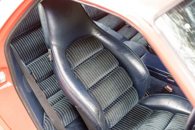 Lot 21 - 1986 Porsche 928 S2