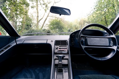 Lot 21 - 1986 Porsche 928 S2