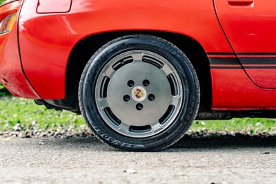 Lot 21 - 1986 Porsche 928 S2