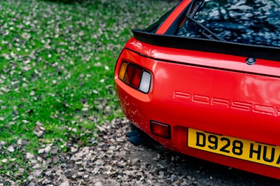 Lot 21 - 1986 Porsche 928 S2