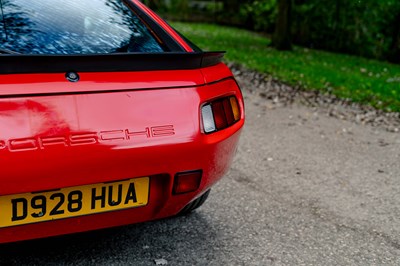 Lot 21 - 1986 Porsche 928 S2