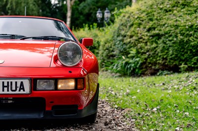 Lot 21 - 1986 Porsche 928 S2